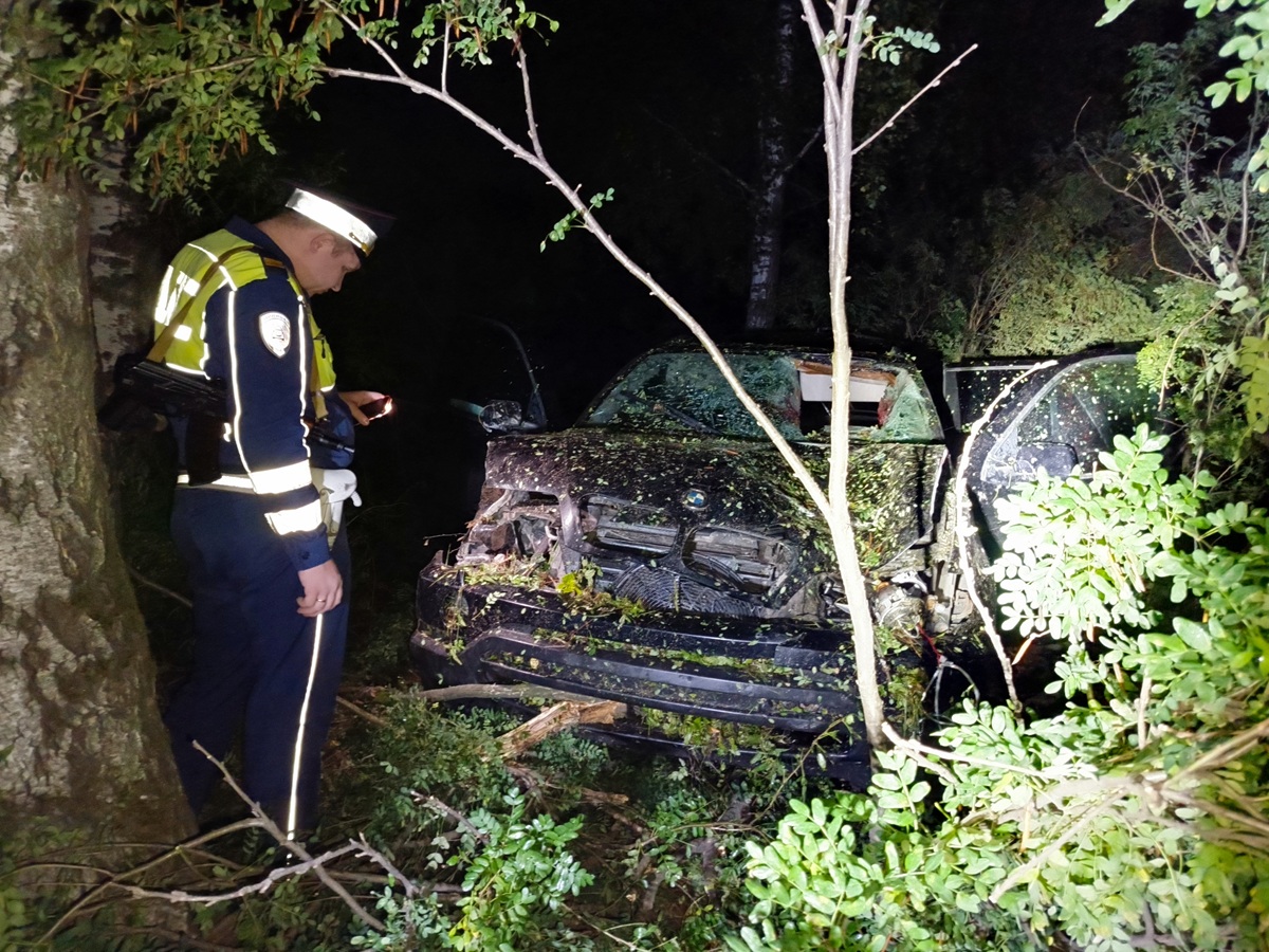 Водитель BMW насмерть сбил велосипедиста под Нижним Тагилом