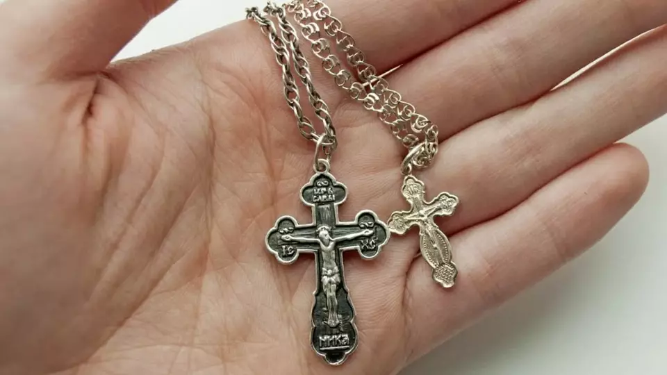 Священники разъяснили, что произойдет, если потеряешь нательный крест