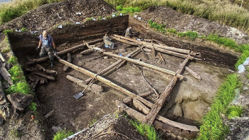 Археологи нашли древние артефакты в Мангазее на Ямале