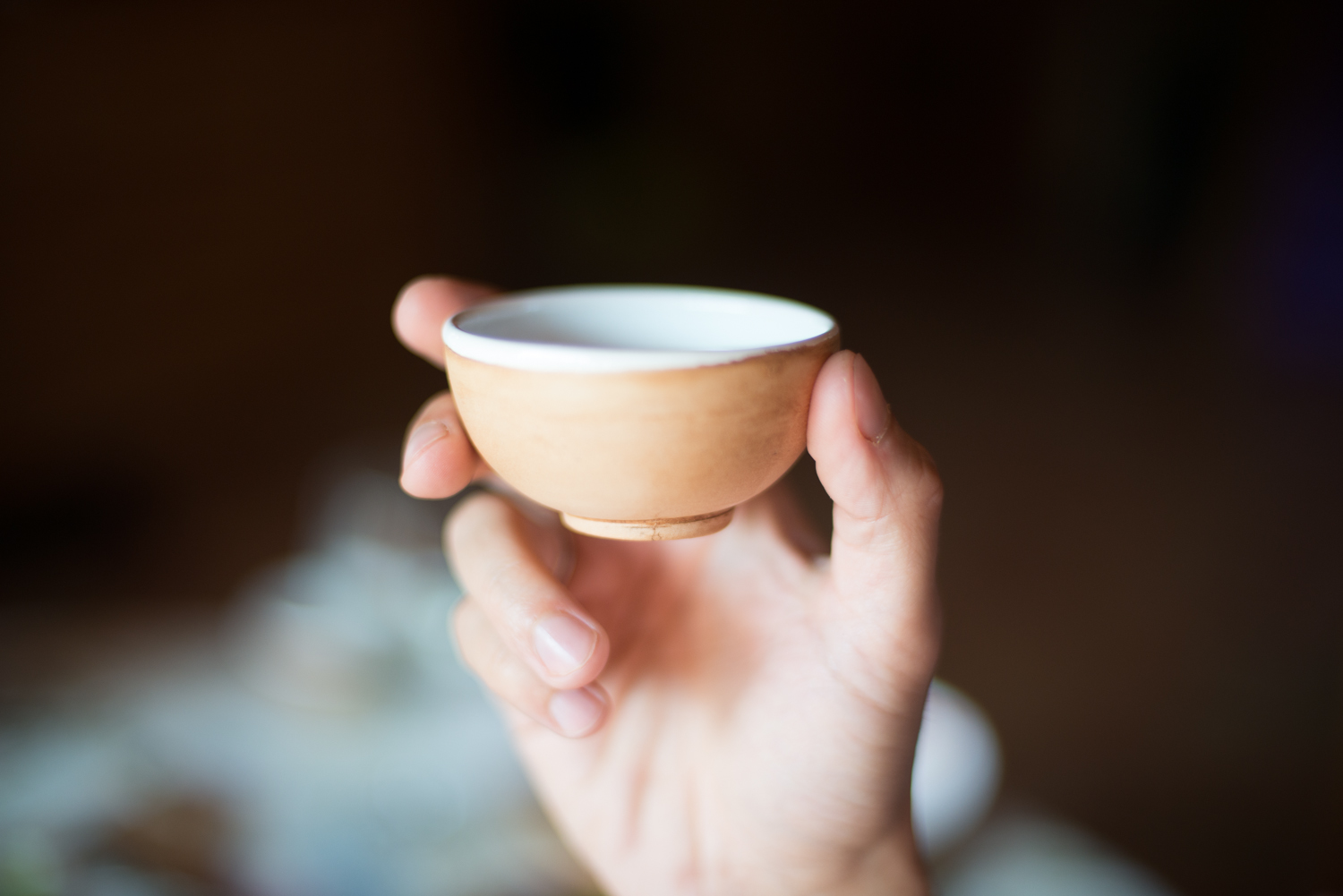 Пенсионерка в Омске избила мужчину пиалой за долг в 250 рублей