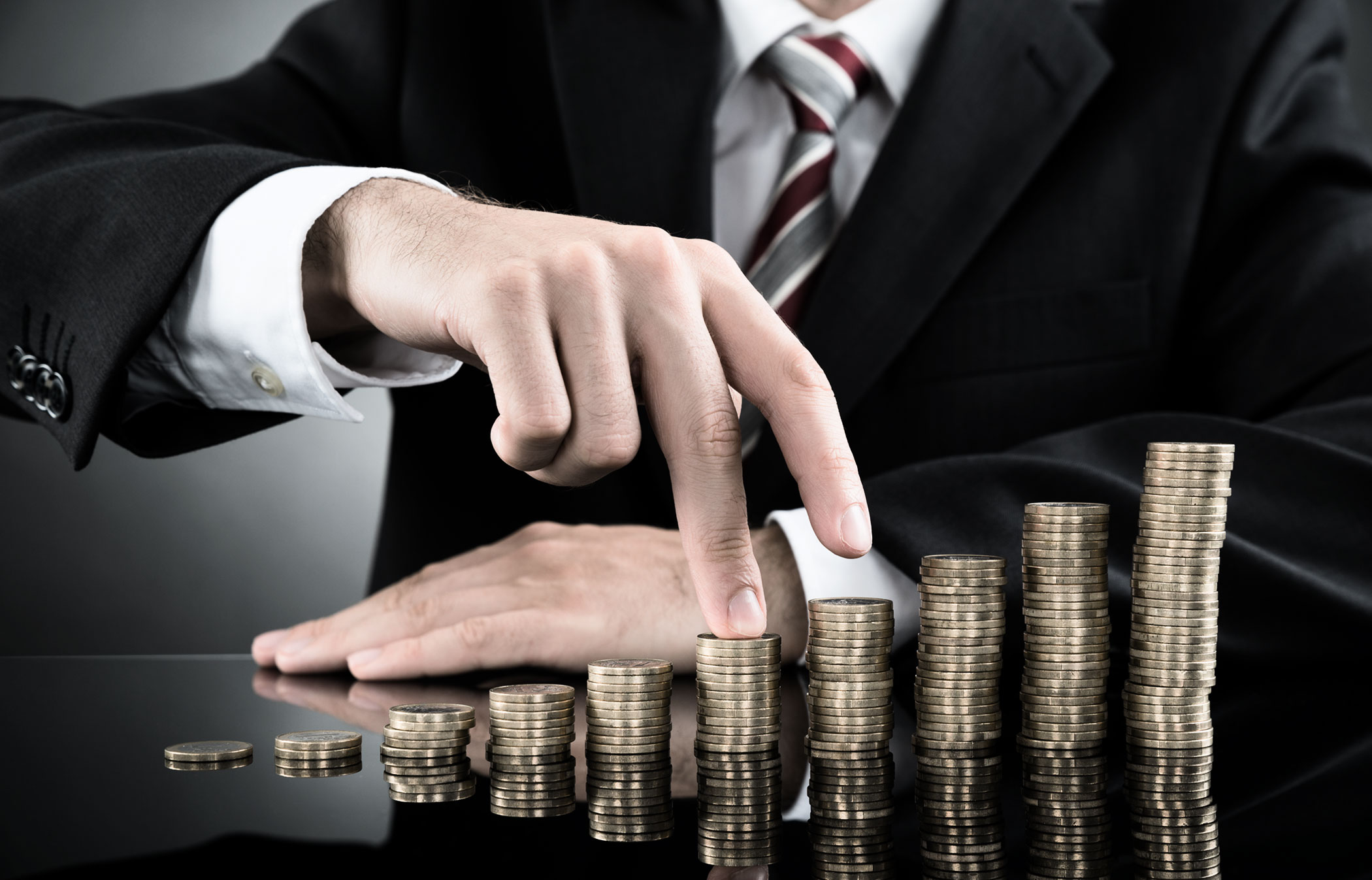 Приставы смогут взыскивать долги по налогам без обращения в суд