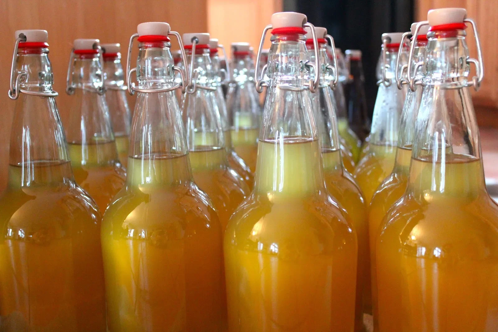 Почти 10 лет колонии запросил прокурор по делу об отравлении сидром