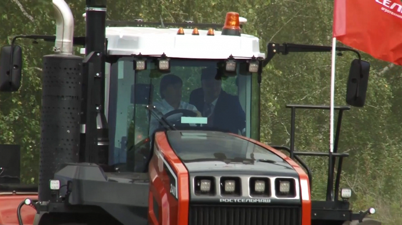 Первый заместитель губернатора Свердловской области Алексей Шмыков отмечает день рождения