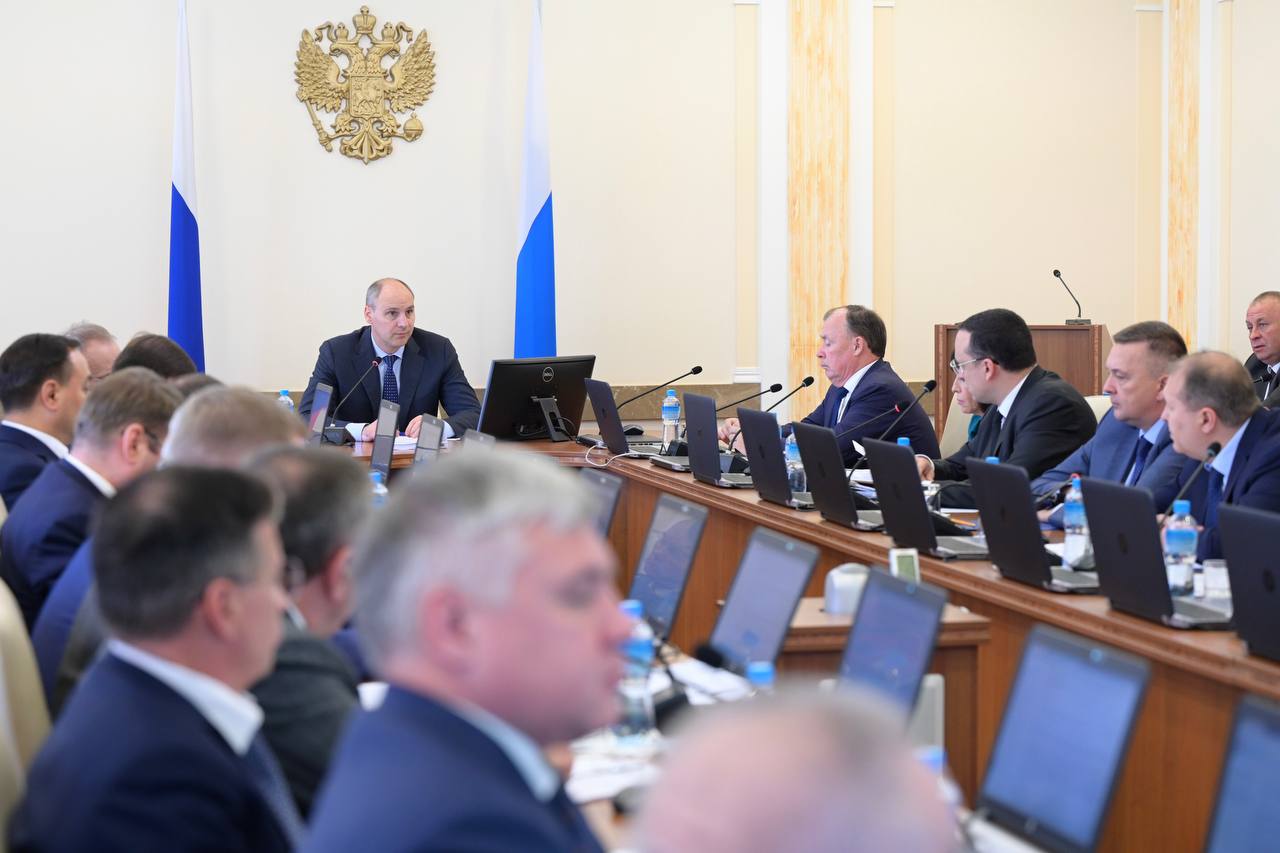 Правительство Свердловской области отправили в отставку