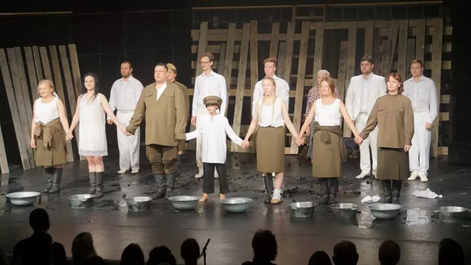 Братский драмтеатр представит пять спектаклей в Серове