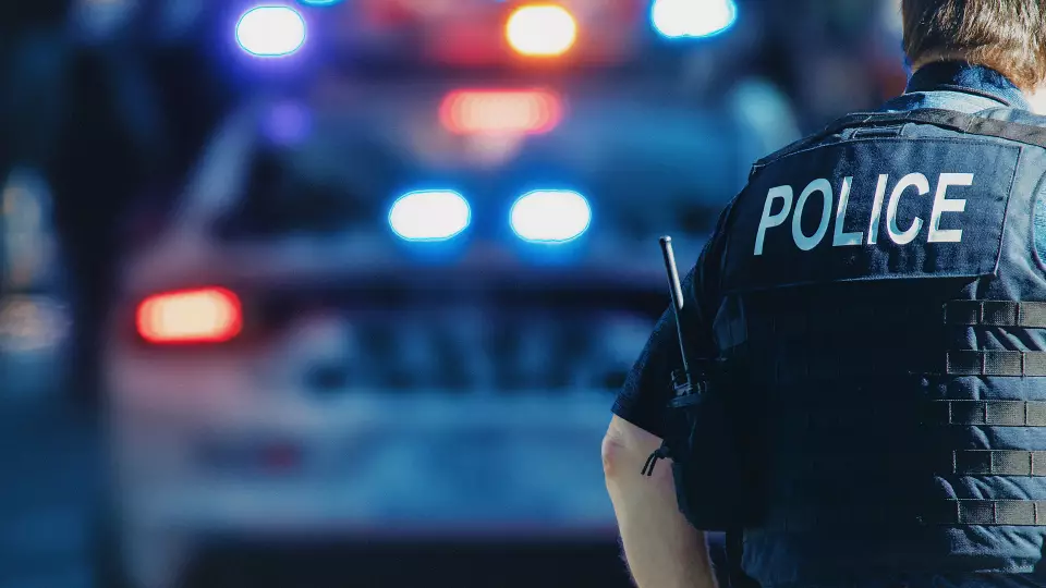 Суд в США: мужчина держал в бункере супружескую пару и своих любовниц