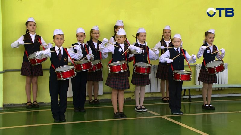 Проект «Верный отличник» преобразил спортзал гимназии №47 в Екатеринбурге