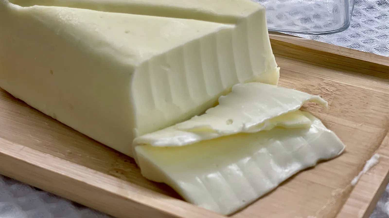 Фальсификат масла обнаружен в колонии Лабытнанги