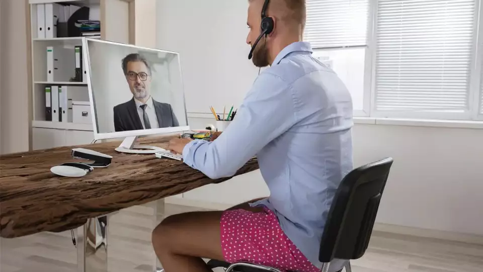 Тренер рассказала, как удаленщикам поддерживать физическую активность