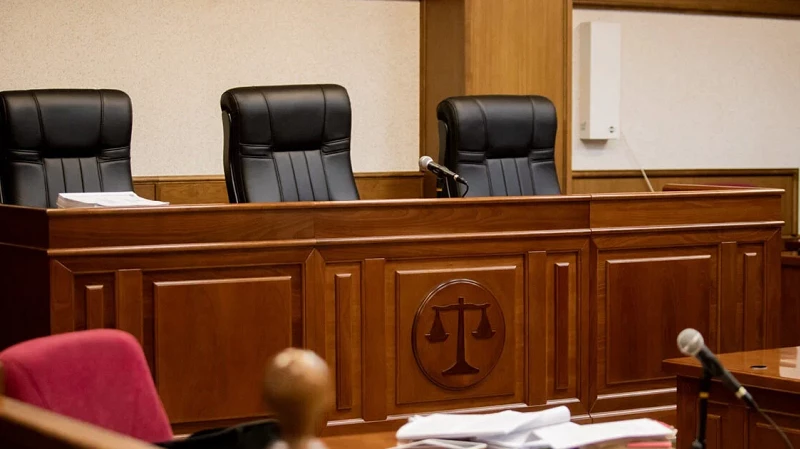 Работодатель нелегальных мигрантов не смог получить рассрочку по штрафам