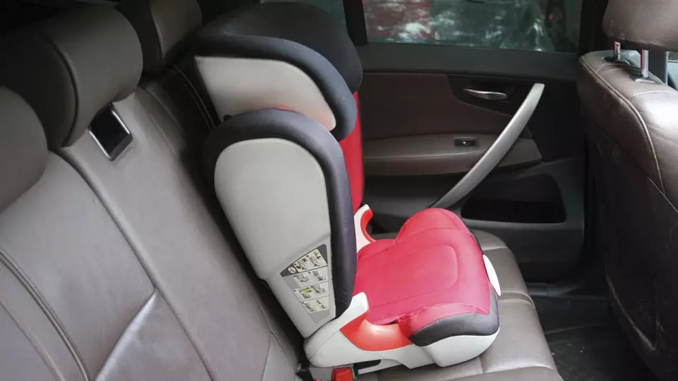 До 200 тысяч рублей могут вырасти штрафы за отсутствие детских кресел