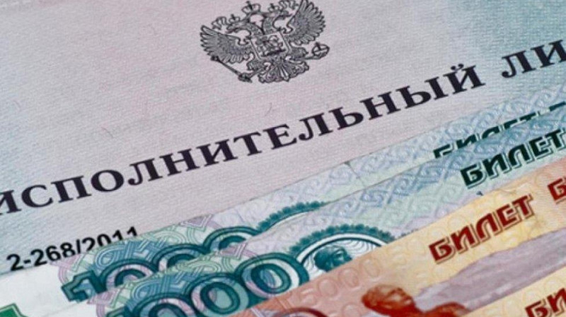 За долг по алиментам в 2 млн свердловчанин получил полгода работ