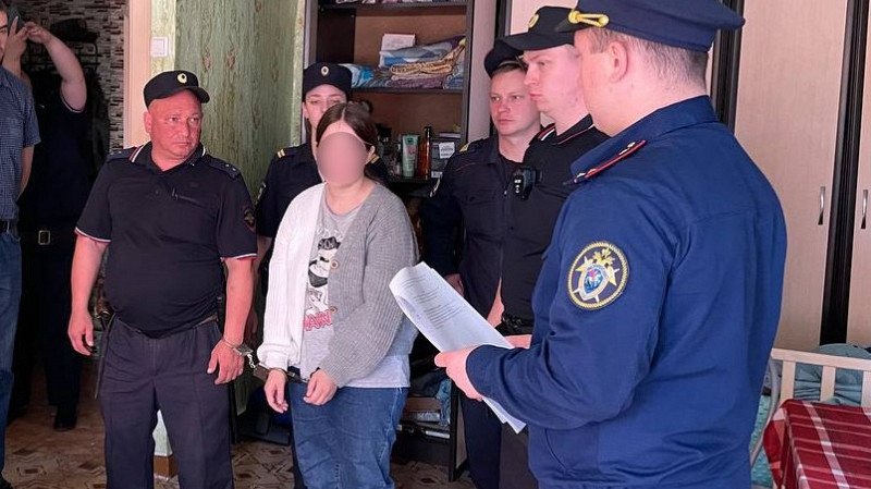 СК завершил расследование дела 20-летней матери, убившей дочь из-за её плача