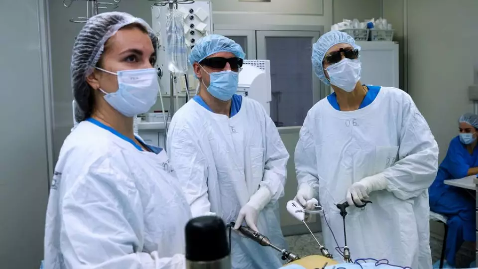 Пациента с редким синхронным раком почек спасли свердловские врачи