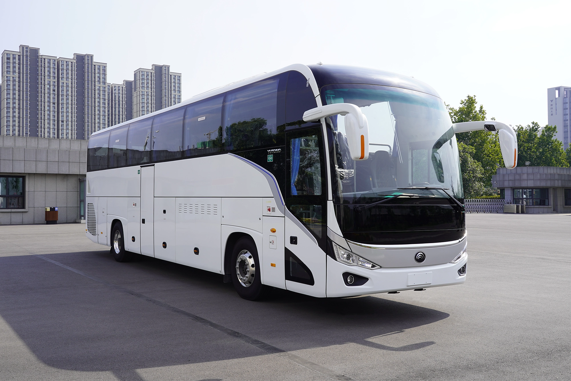 В Тольятти начал курсировать социальный автобус для бездомных