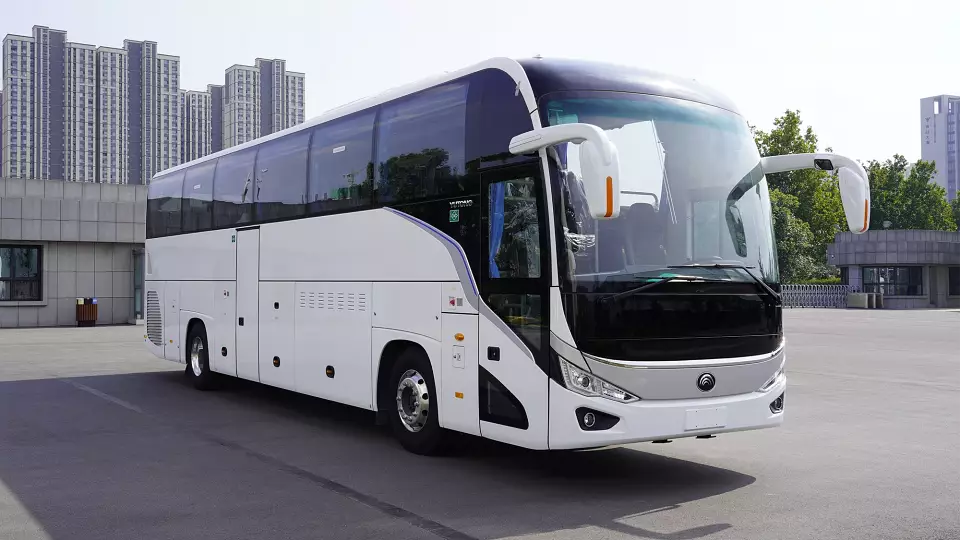 В Тольятти начал курсировать социальный автобус для бездомных