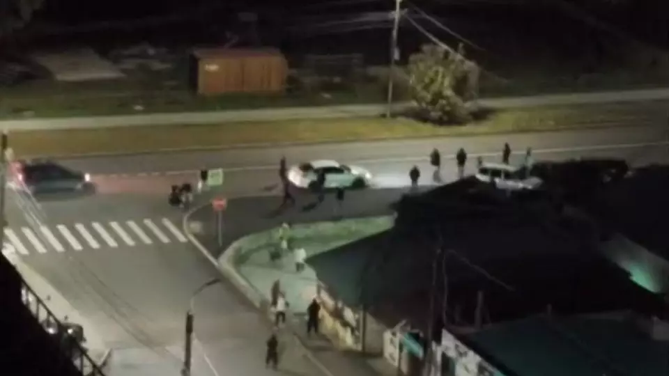 Перестрелка у кафе в Берёзовском: есть пострадавшие