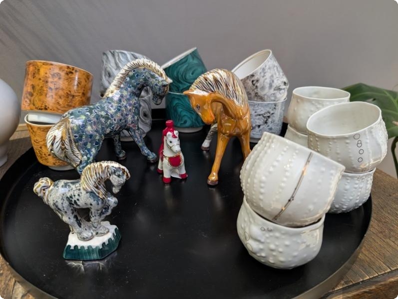 Новые коллекции, вдохновленные уральской природой, выпустил «Фарфор Сысерти»