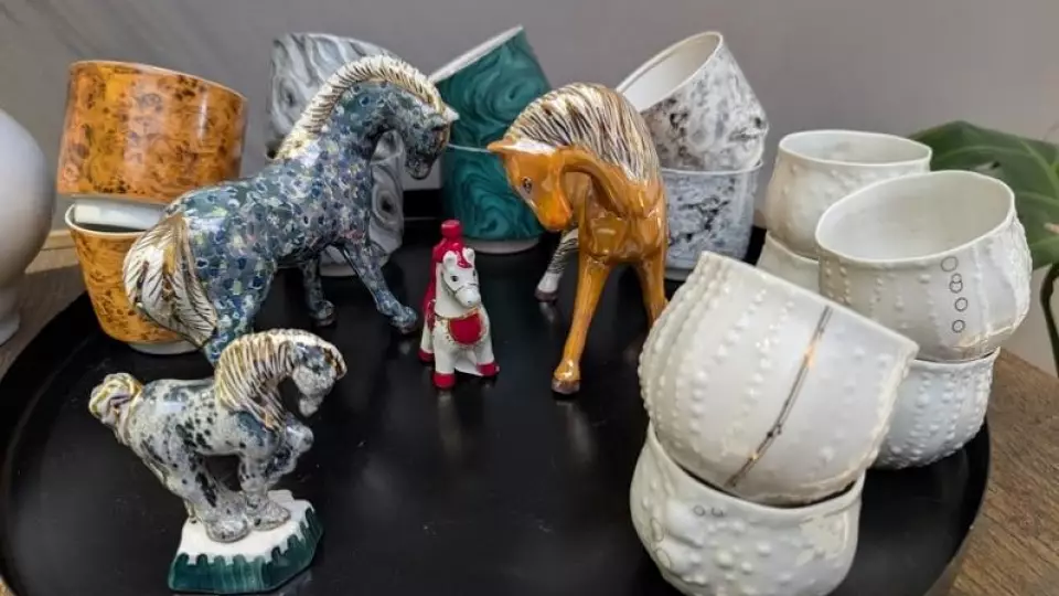 Новые коллекции, вдохновленные уральской природой, выпустил «Фарфор Сысерти»