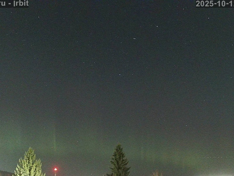 Жители Ирбита и Свердловской области увидели редкое полярное сияние