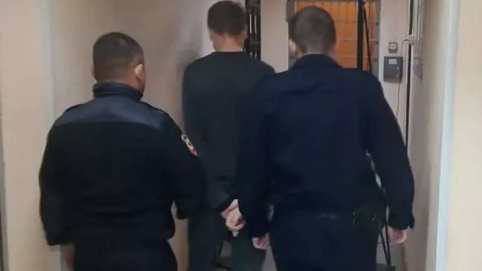 Сбежавший перед судом педофил задержан в Алапаевске