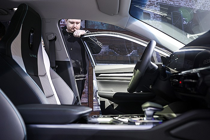 Минпромторг рассмотрит отсрочку утильсбора на иномарки