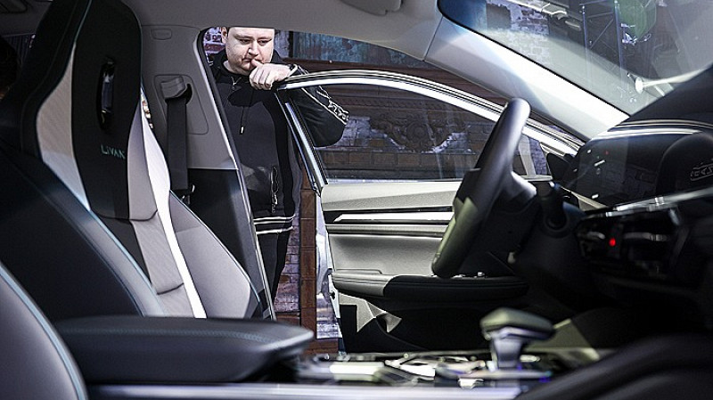 Минпромторг рассмотрит отсрочку утильсбора на иномарки