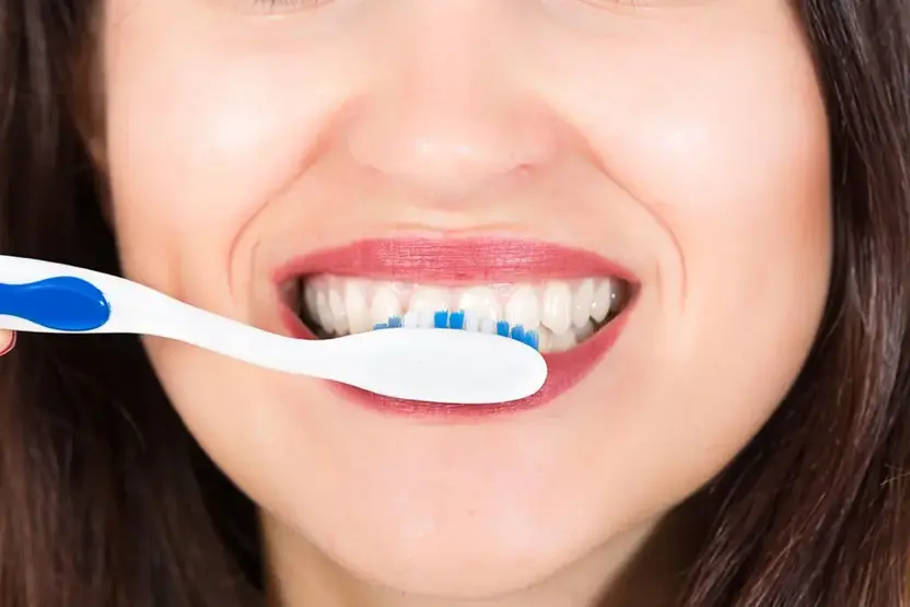 5 мифов о домашнем отбеливании зубов развенчаны экспертом