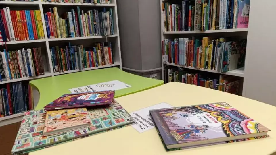 20-30 минут в день советует выделять на чтение с ребенком детский психолог