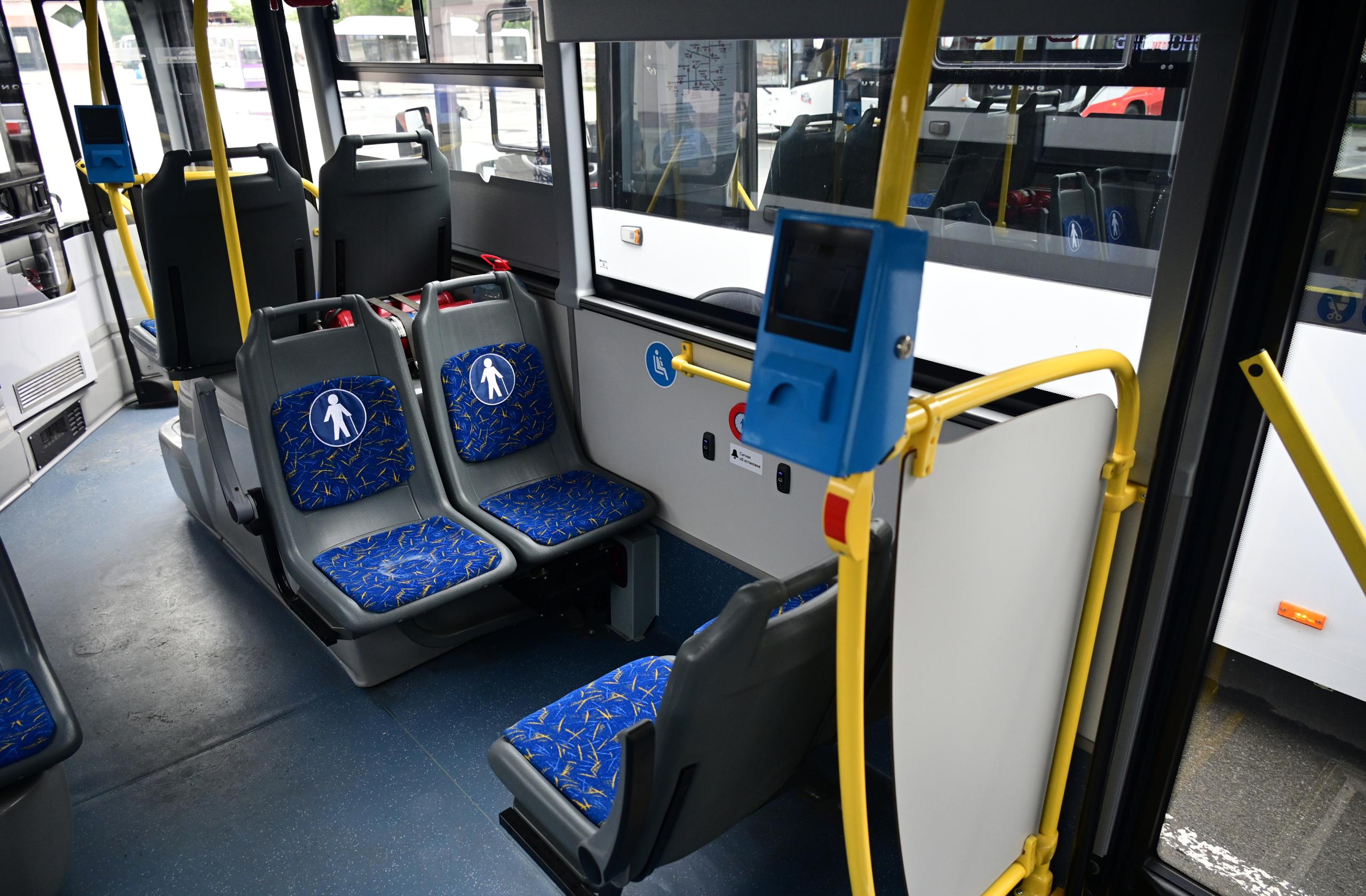 209 новых автобусов поступят в города Свердловской области