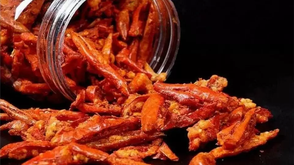 Врач предупредила об опасности острых китайских снеков для детей