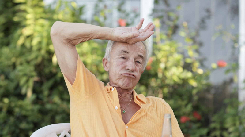 Врач Агапкин объяснил, как избавиться от «запаха старости»