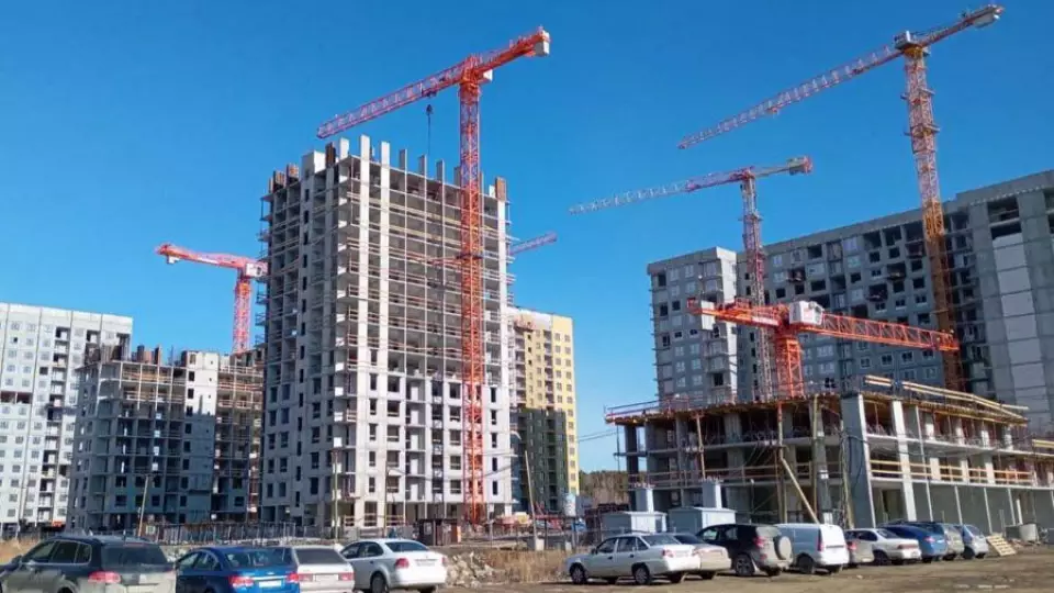 Свердловская область – в топ-5 по строительству нежилых зданий