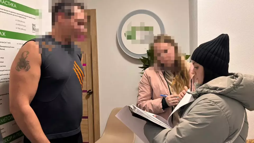 Судебный пристав под видом клиента задержал в Екатеринбурге массажиста-должника по алиментам