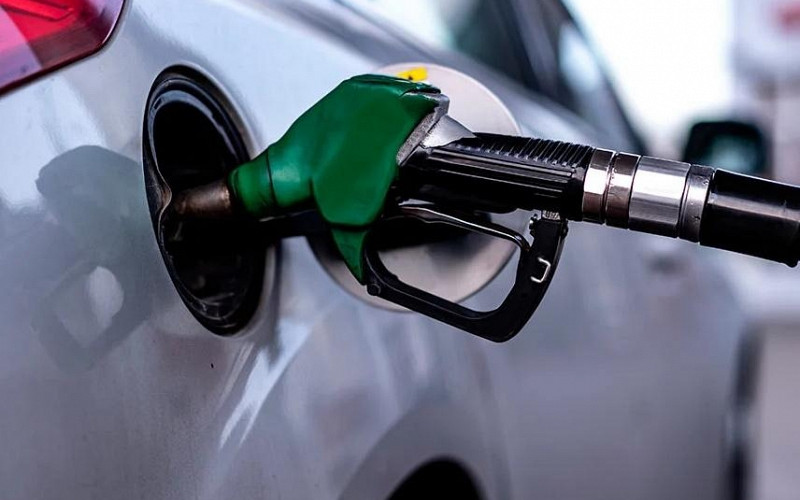 В российский бензин могут начать добавлять больше спирта