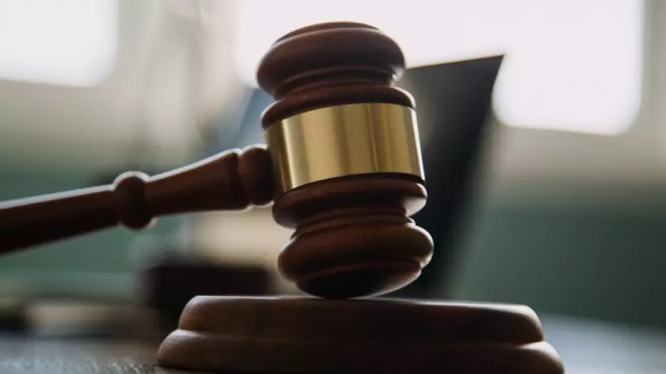 На 3,5 года за жестокое обращение со своими детьми осудили жительницу Кировграда