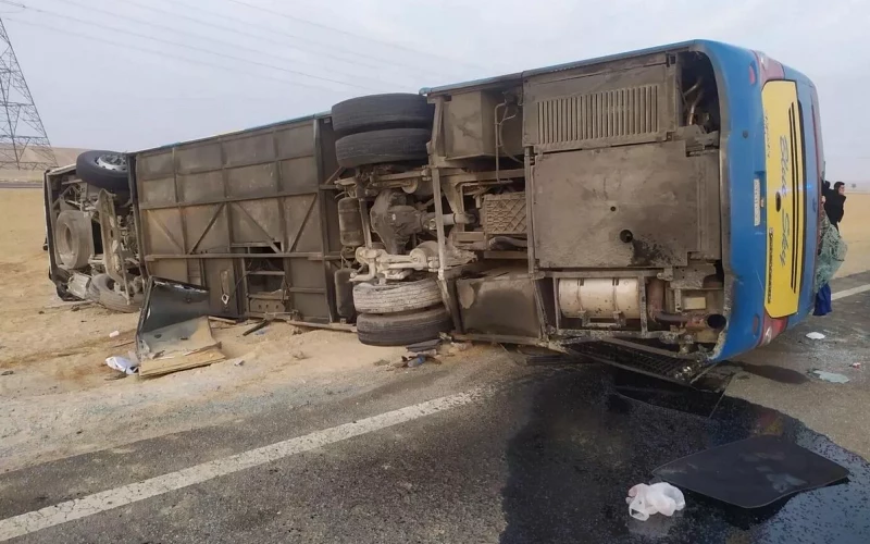 27 российских туристов попали в ДТП с автобусом и грузовиком в Египте