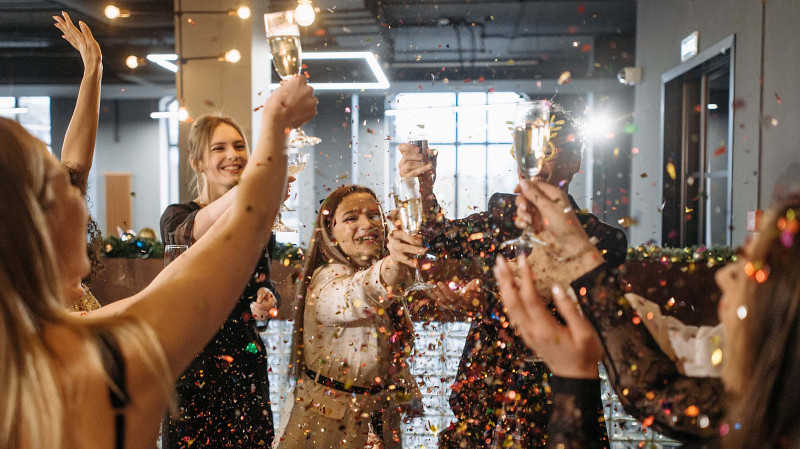 У каждого второго екатеринбуржца будет новогодний корпоратив