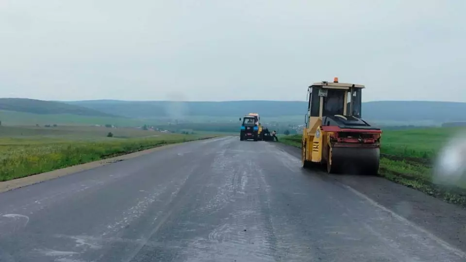На юго-западе Свердловской области отремонтировали 30 км дорог