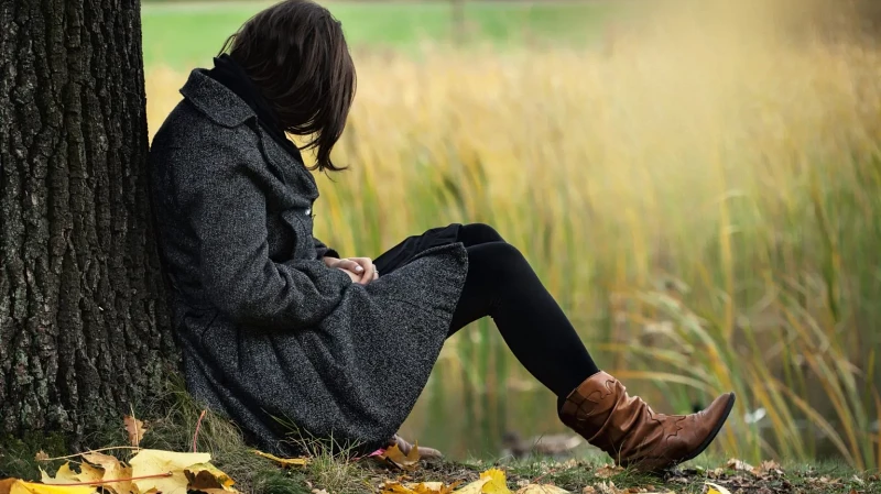 Психолог дала советы, как справиться с осенней хандрой