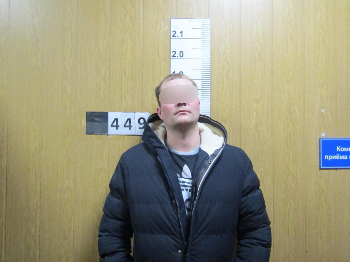 Пьяного вахтовика задержали в аэропорту Кольцово за дебош