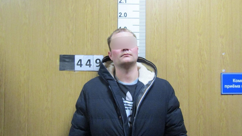 Пьяного вахтовика задержали в аэропорту Кольцово за дебош