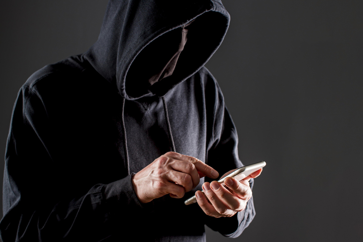 Эксперт предупредил о новых схемах мошенников с «обратными звонками»