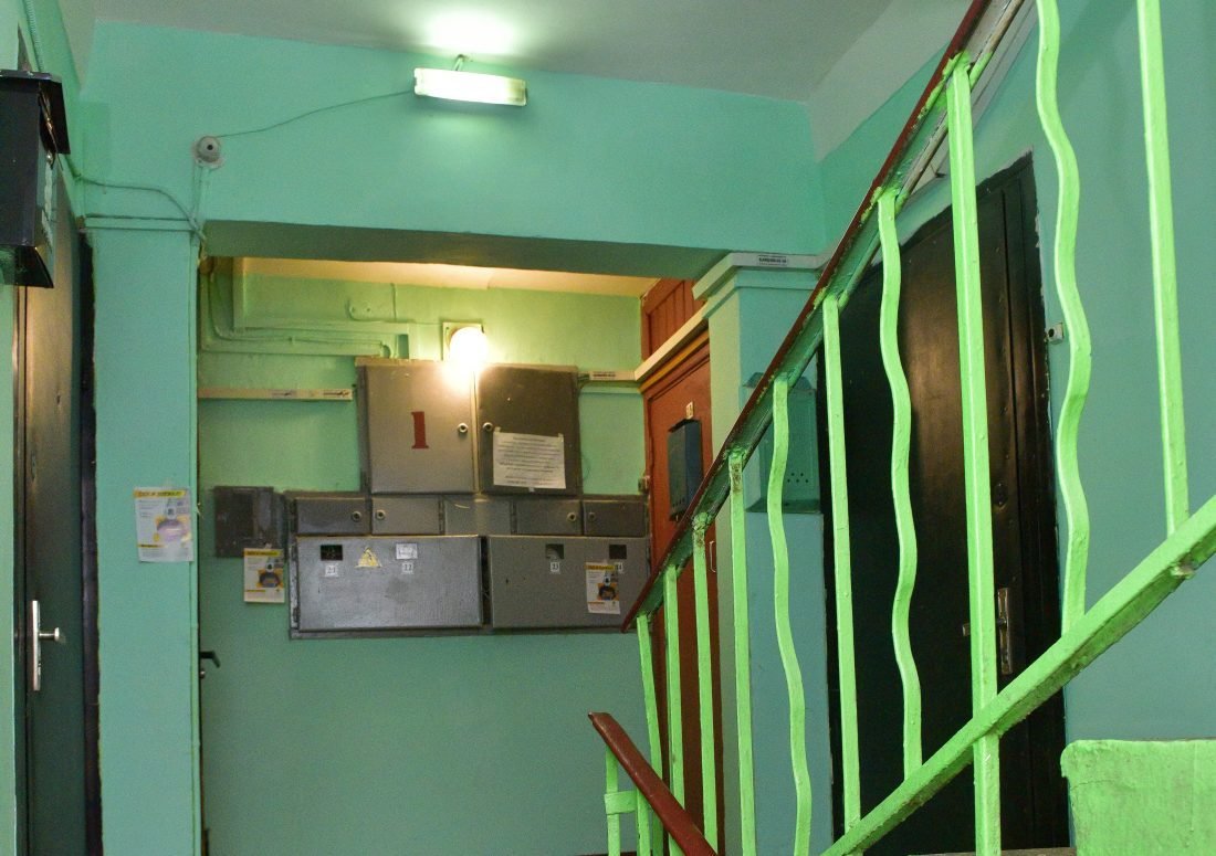 Оплату за свет и тепло в подъездах предложили перевести на счетчики