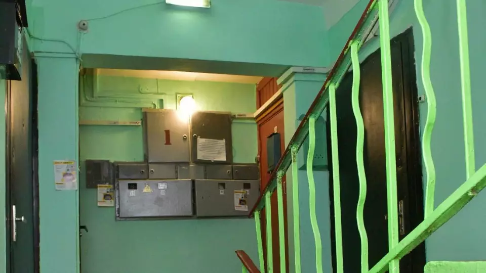 Оплату за свет и тепло в подъездах предложили перевести на счетчики