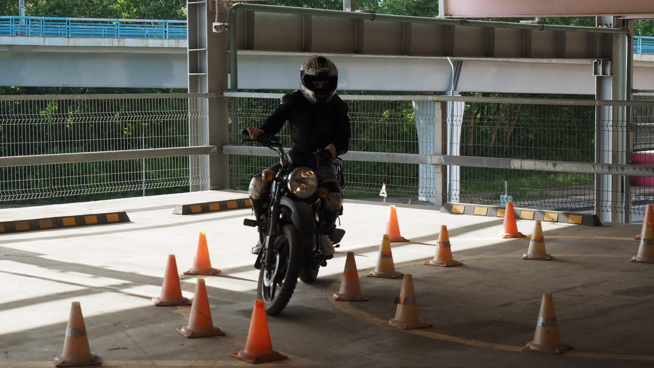 Специалист свердловского минАПК оштрафован на 3,4 млн рублей за взятки от мотошколы