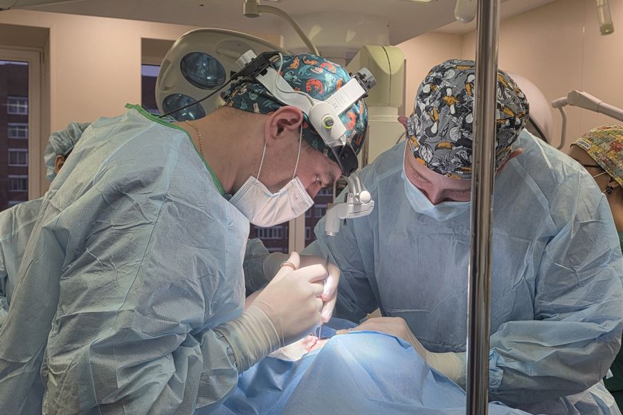 Врачи впервые установили стимулятор блуждающего нерва 5-летнему ребенку с эпилепсией