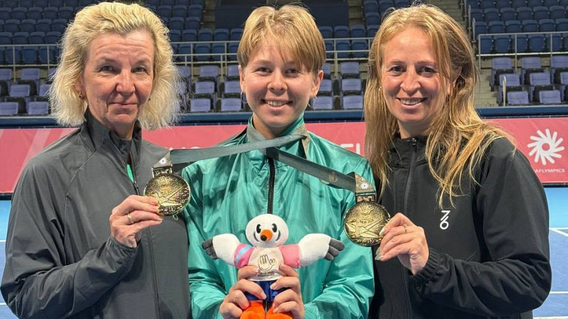 Теннисистка Полина Смирнова завоевала два золота на Сурдлимпиаде