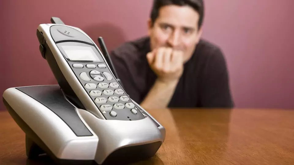 Коллекторов в Свердловской области оштрафовали за звонок должнику после 20:00