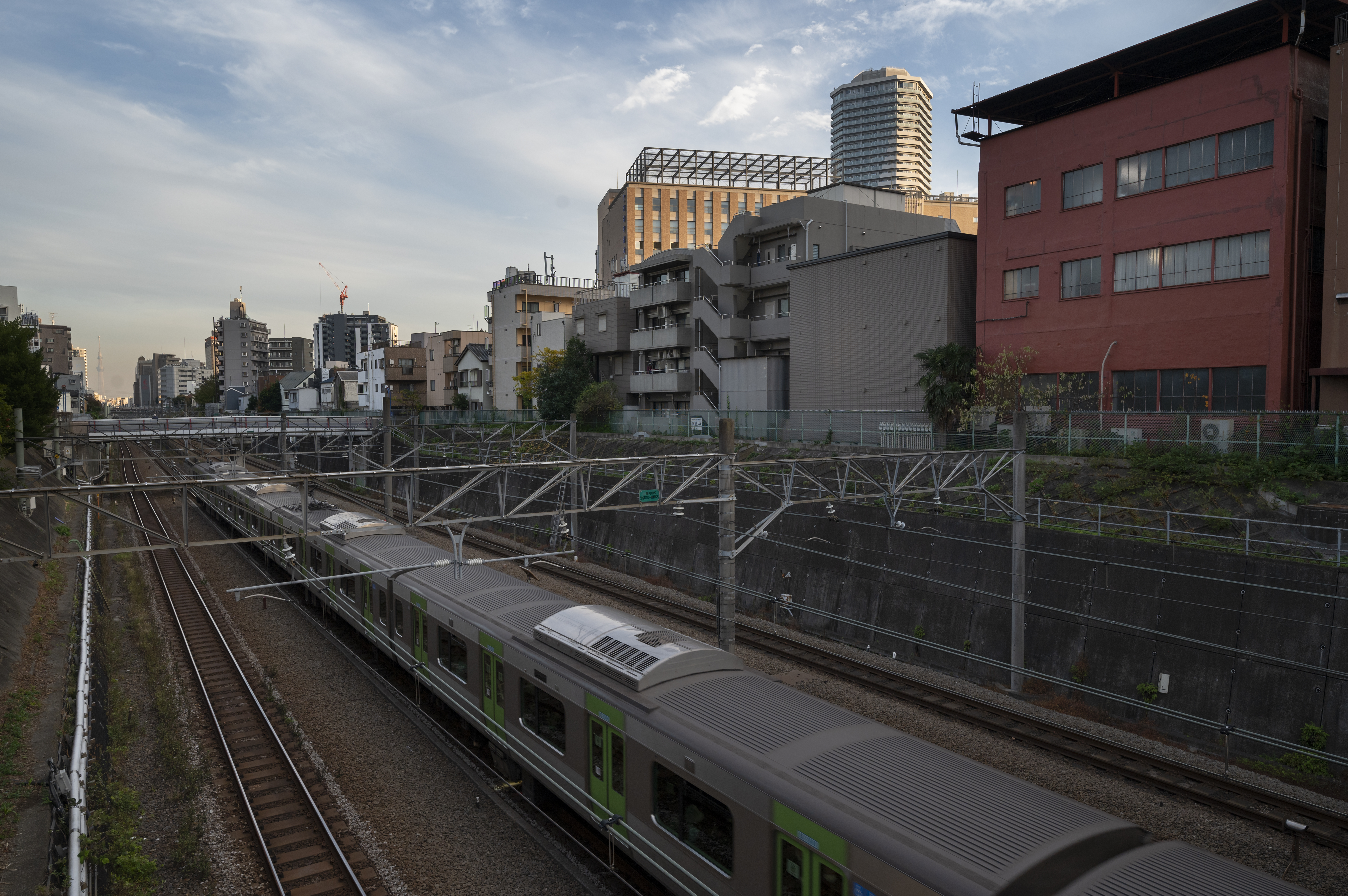 Незаконные гаражи у станции Богданович в Свердловской области снесут по решению суда